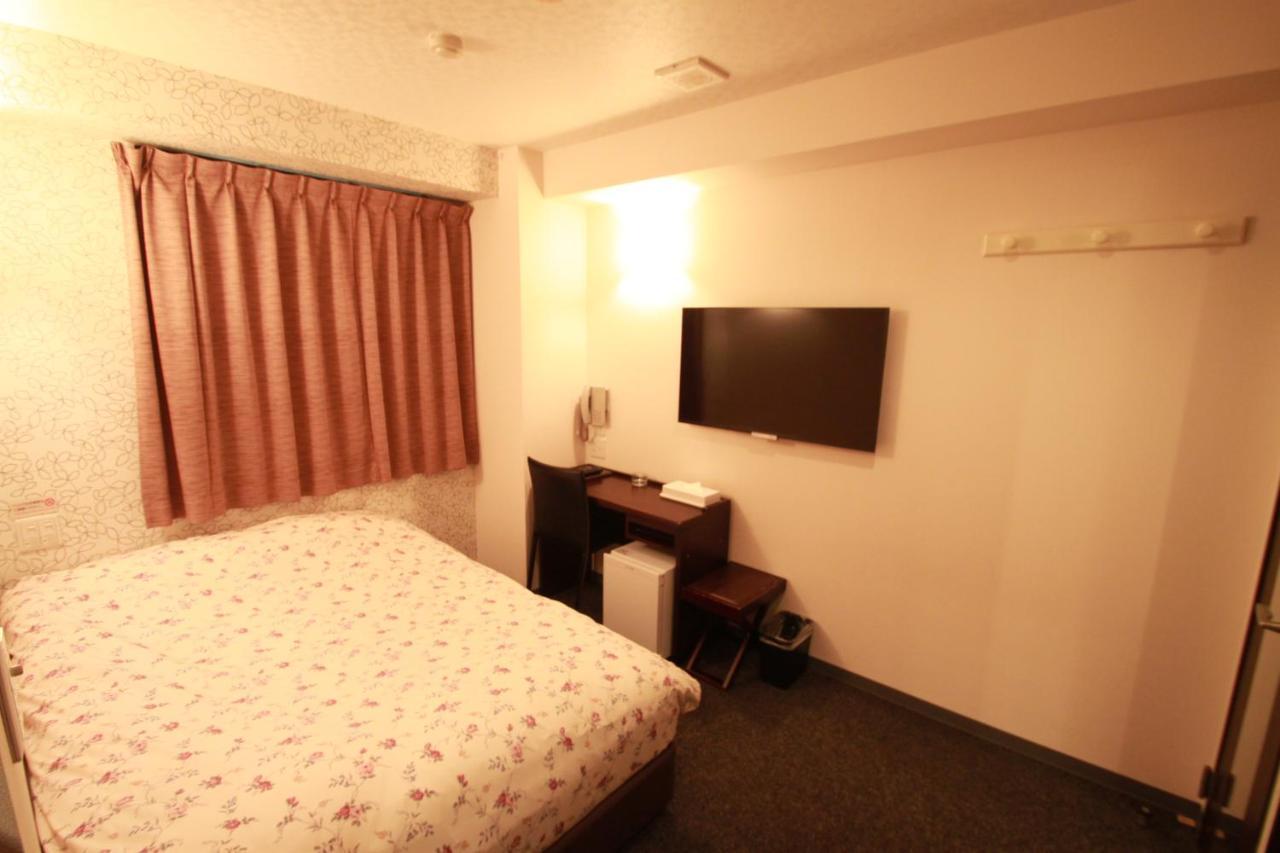 Toyama Town Hotel מראה חיצוני תמונה